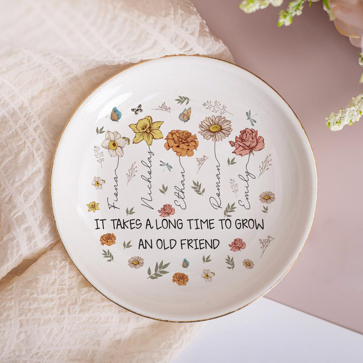 Personalized Mom Birth Flower Trinket Tray, Custom Kids Names Jewelry Dish, Ceramic Ring Holder, Gift for Mom
