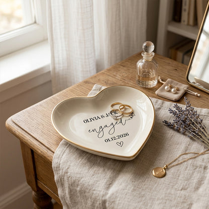 Personalized Engagement Ring Dish, Custom Name Jewelry Dish, Engaged Gift for Couple, Bride to Be Gift, Custom Wedding Date Trinket Dish
