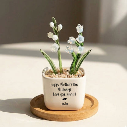 Customized Birth Flower Glass Gift for Mom, Personalized Mother's Gift, Handmade Glass Flower Pot Keepsake