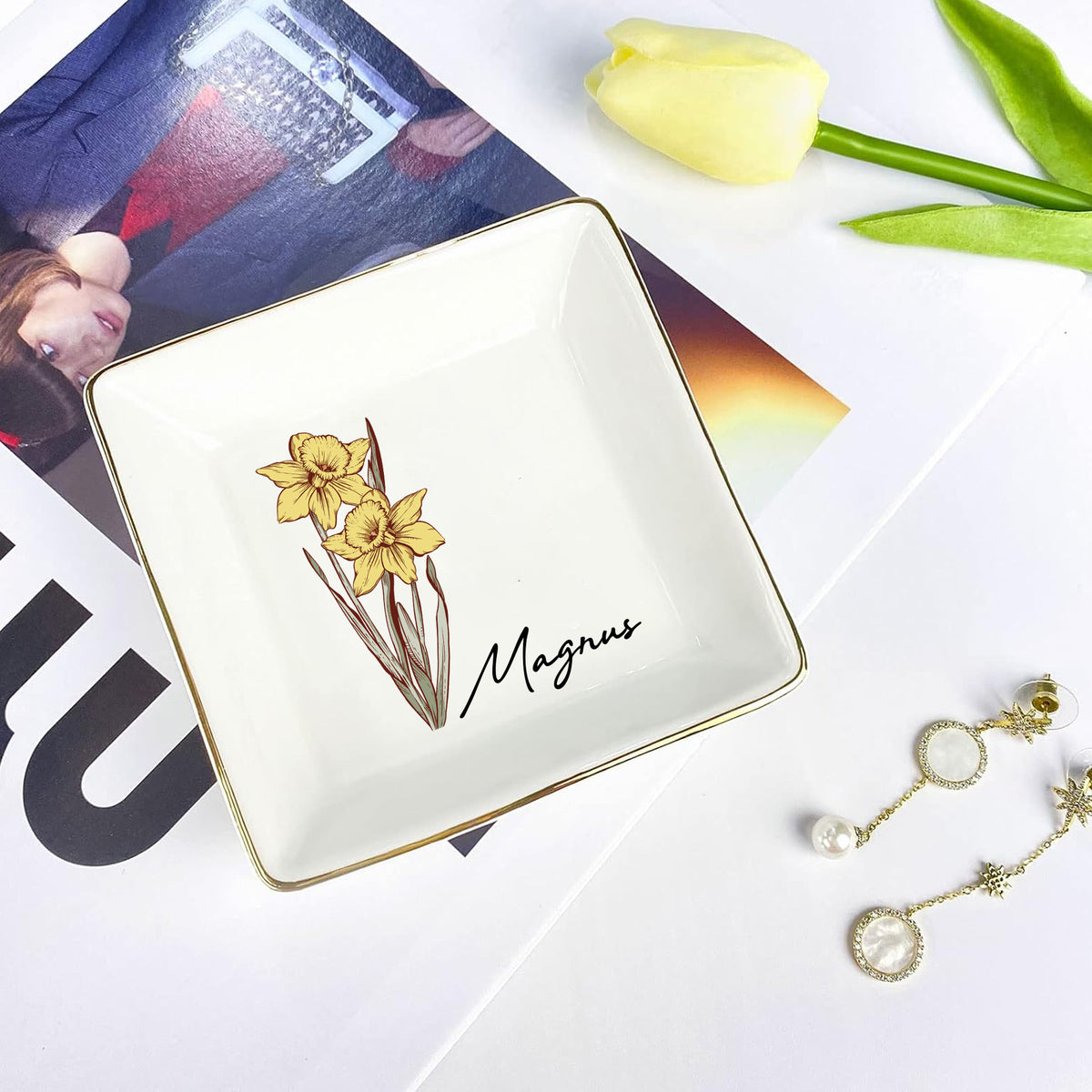 Personalized Birth Flower Heart Jewelry Dish, Custom Name Ring Dish, Birthday Gift for Her, Floral Trinket Dish, Mother's Day Gift, Gift for Mom